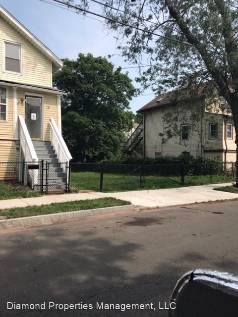 Building Photo - 4 br, 2 bath House - 85 Pardee Street