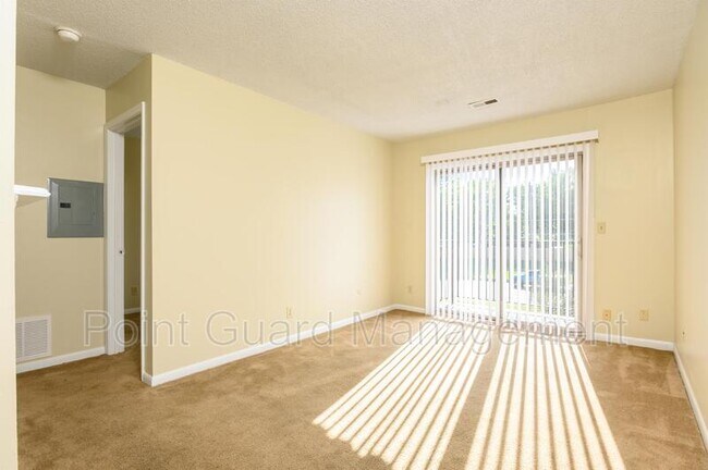 Foto del edificio - 2250 S Oliver St