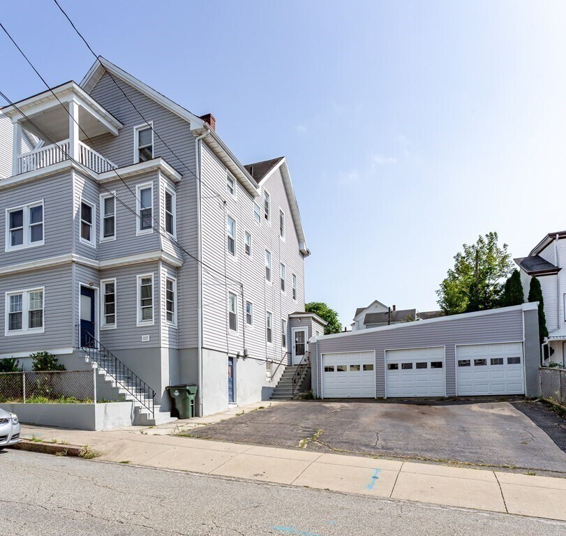 Primary Photo - 325 Hope St