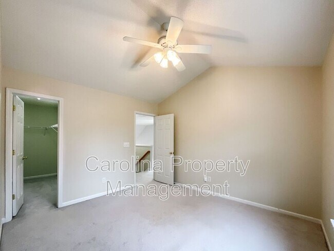 Foto del edificio - 217 Arlington Downs Blvd
