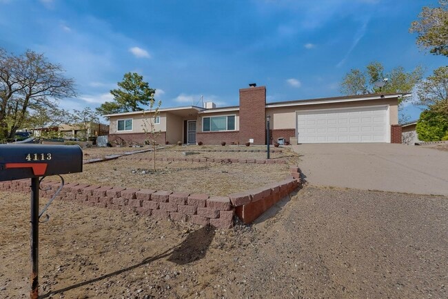 Building Photo - 4113 La Colorada Ct SE