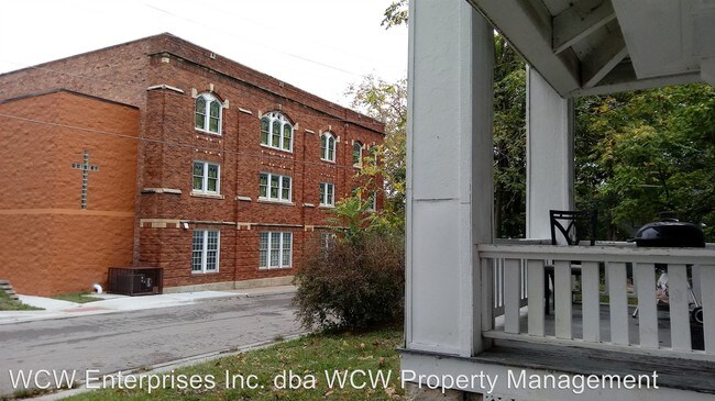 Building Photo - 1119 SW 16th St