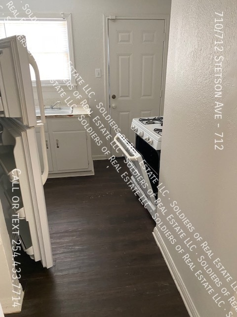 Foto del edificio - 710/712 Stetson Ave-712
