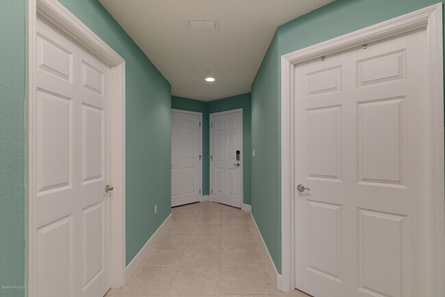 Foto del edificio - 806 Mystic Dr