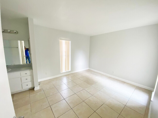 Foto del edificio - 4501 Treehouse Ln
