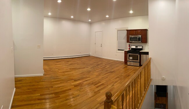 Amazing 3 Bedroom Apartment - 2303 Crotona Ave