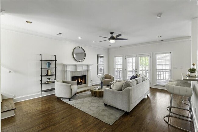 Foto del edificio - 78 Crumley St SE