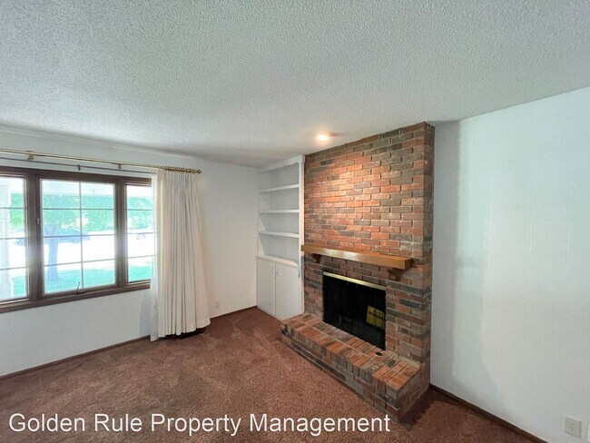 Building Photo - 3 br, 1.5 bath House - 1404 W 24th Ave