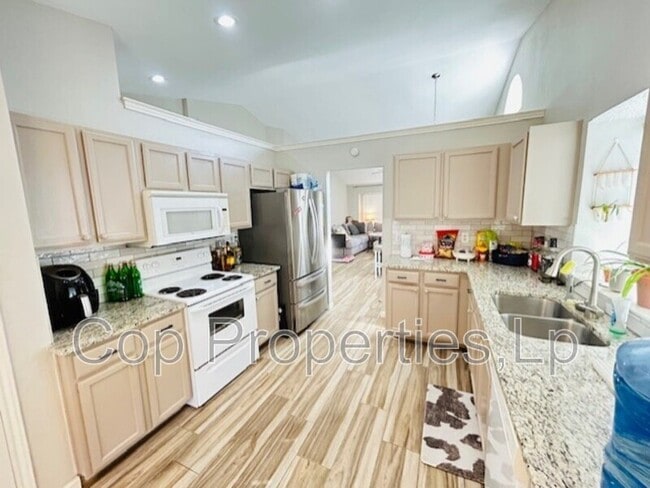 Foto del edificio - 6338 Broadmeadow