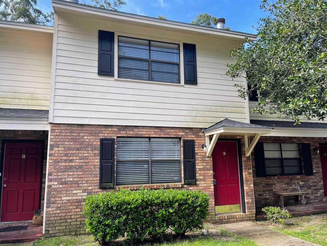 Foto principal - 1411 Pullen Rd