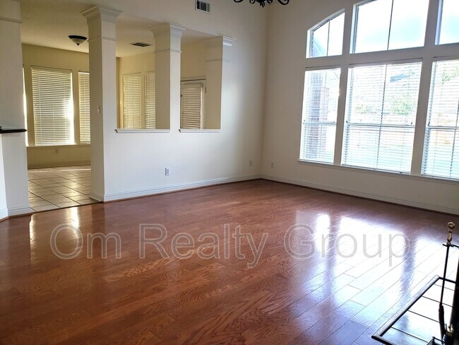 Foto del edificio - 5319 Ashley Way Ct