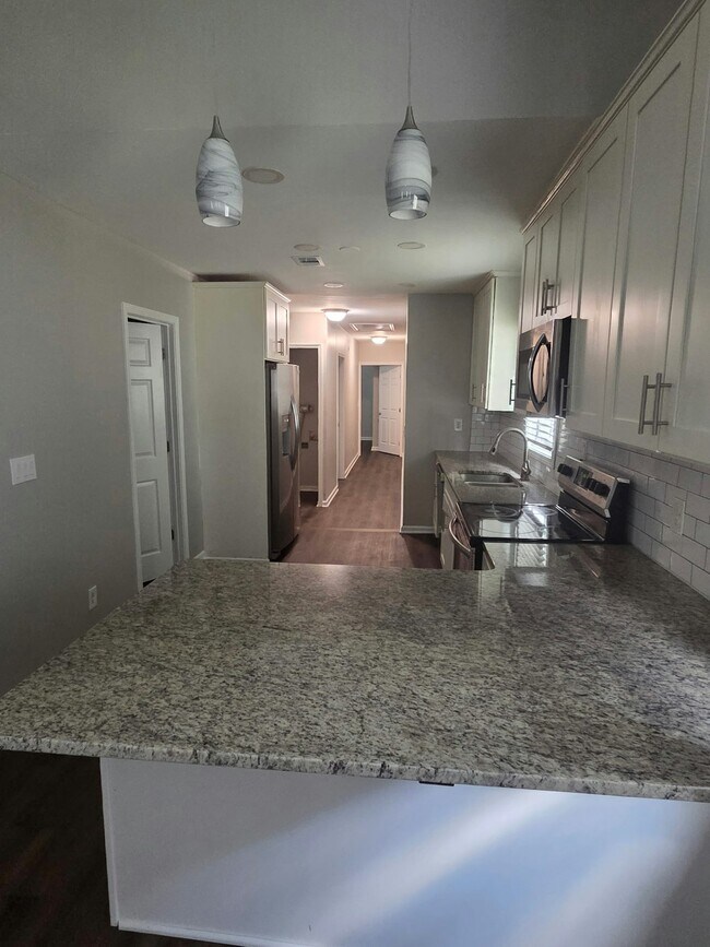 Foto del edificio - 960 Sims St SW