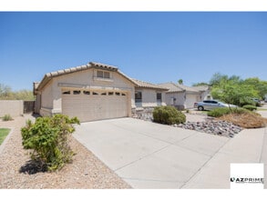 Building Photo - 11506 E Persimmon Ave