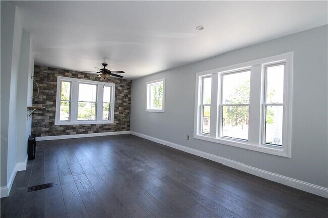 Foto del edificio - 167 Atlantic Ave