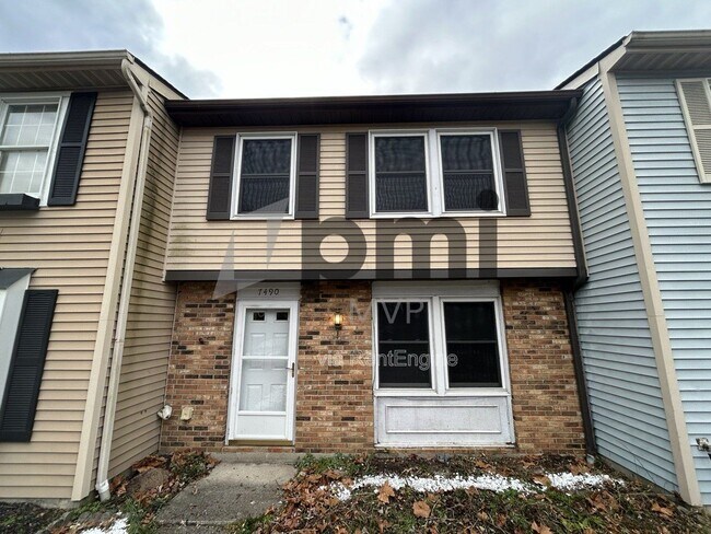 Foto del edificio - 7490 Stonetrail Way