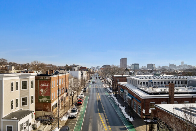 Foto del edificio - 451 Somerville Ave