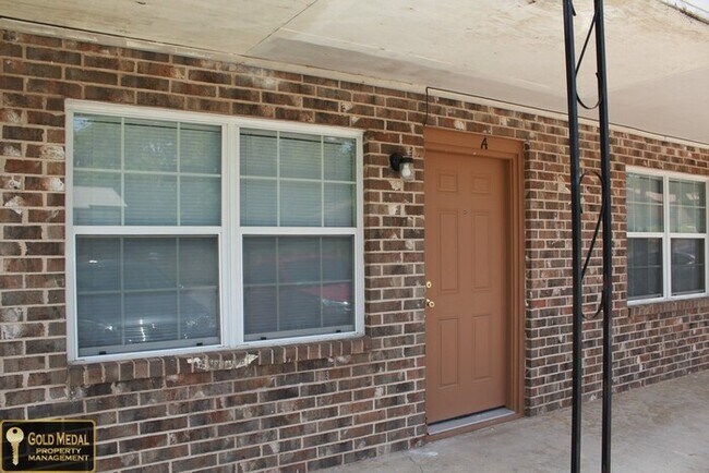 Foto del edificio - 609 Sunset Ln