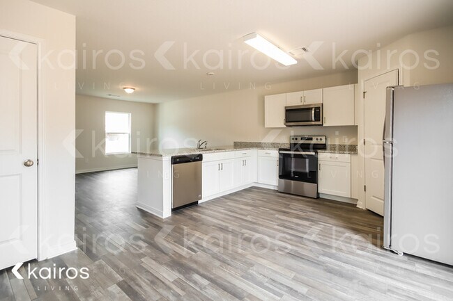 Building Photo - 15569 Briar Forest Dr.