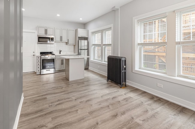 Foto del edificio - 1059 W Glenlake Ave