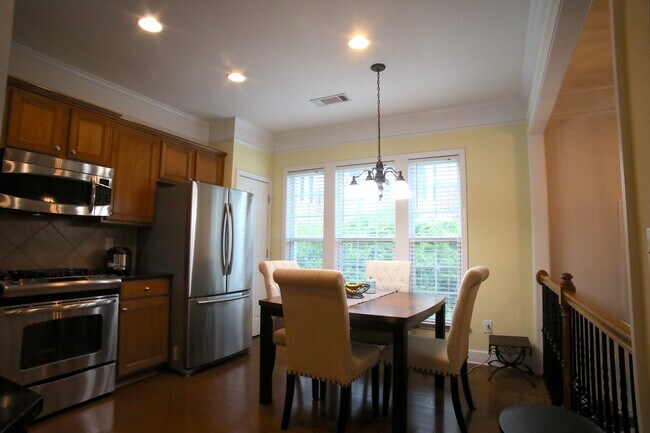 Building Photo - 2565 Speer Ct SE