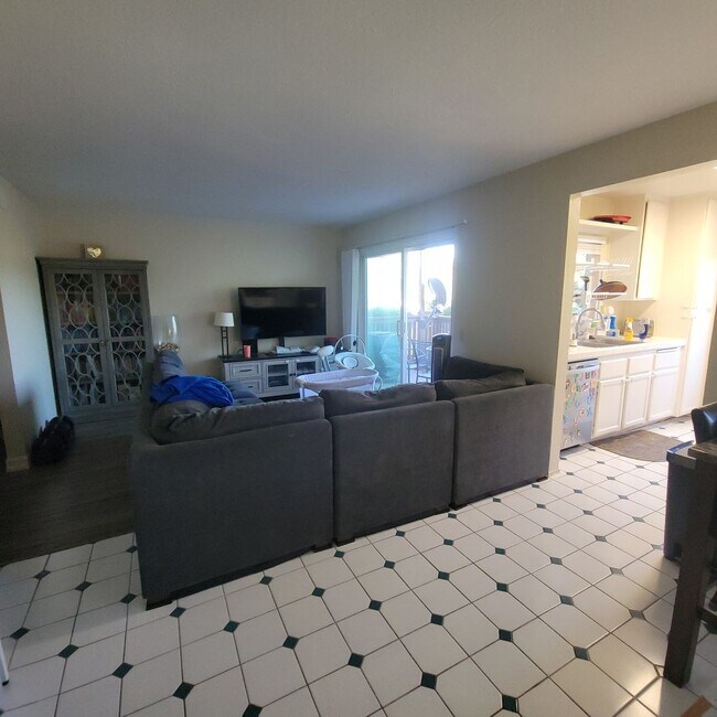 Foto del edificio - Stylish 2 Bed / 2 Bath in Prime San Marcos Location – Resort-Style Amenities!