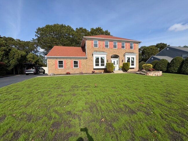 Building Photo - 7 Timber Ridge Dr