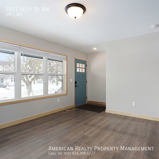 Foto del edificio - 1051 Veto St NW