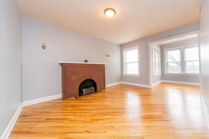 Building Photo - 1127 N Christiana Ave