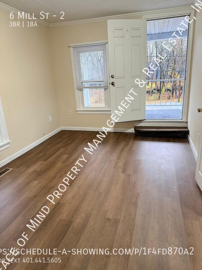 Building Photo - 6 Mill St