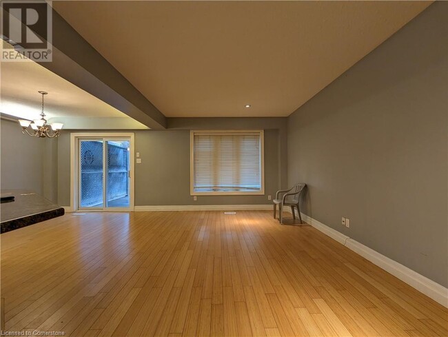 Building Photo - 133 Steepleridge St