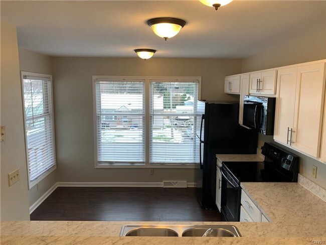 Foto del edificio - 726 Libby St