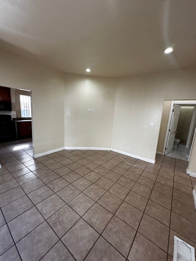 Photo - Welcome to 750 E 40th Pl