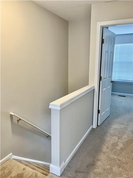 Building Photo - 312 Stallion Square NE
