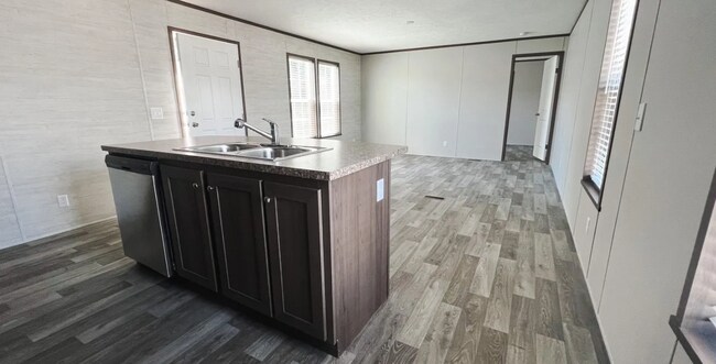 Building Photo - 6623 Sleepy Hollow Blvd