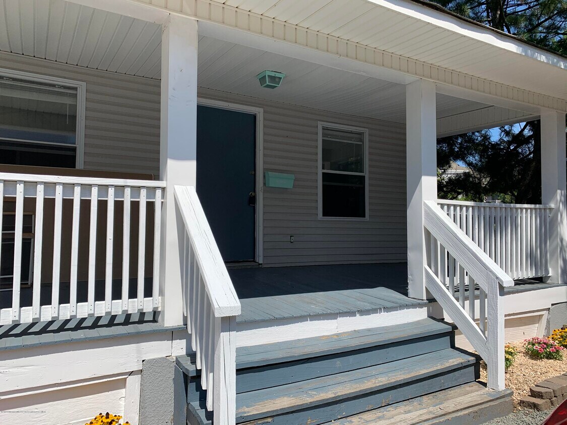 104 Brinley Ave, Bradley Beach, NJ 07720 Townhouse for Rent in