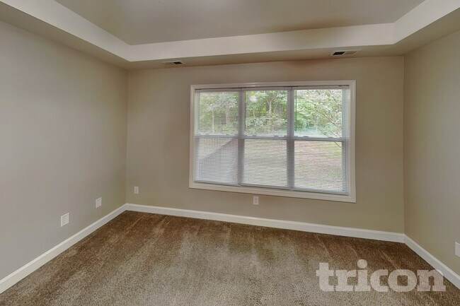 Building Photo - 4407 Gladwood Ln