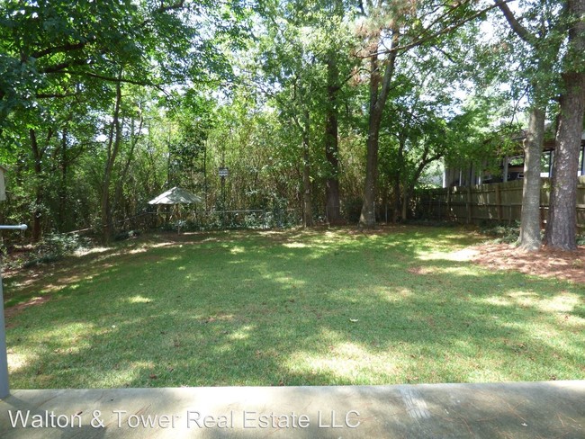 Building Photo - 3 br, 2 bath House - 2134 Tyler Road