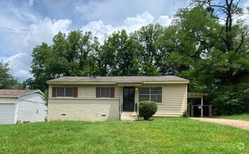 Building Photo - 648 Pawnee Ave