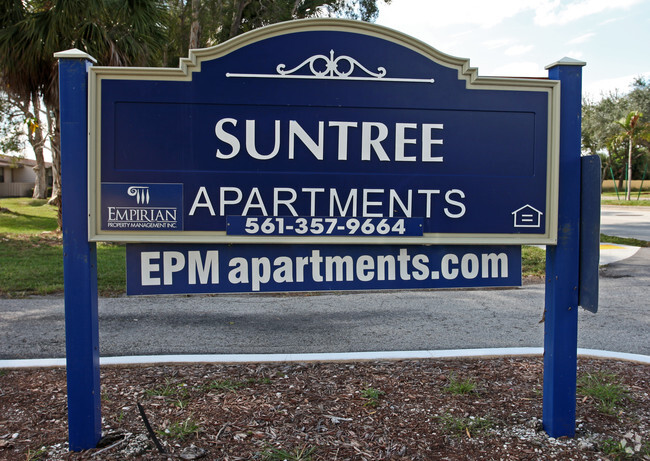 Building Photo - Suntree Apartments