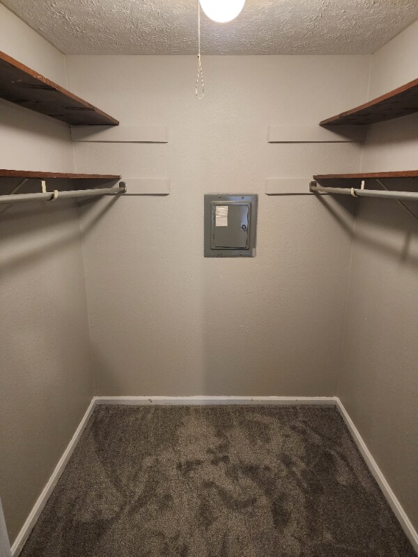 Foto del edificio - 201 Rose Ln St SE