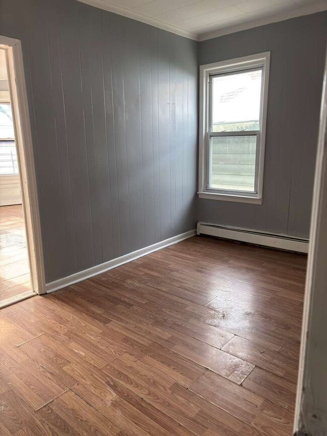 Building Photo - 46 Wayne Ave