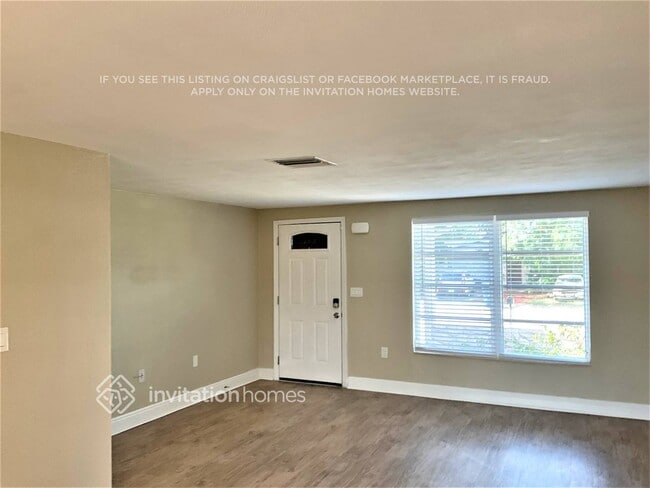 Building Photo - 6254 Bonaire Ave