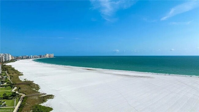 Building Photo - 320 Seaview Ct