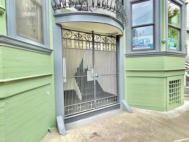 Foto del edificio - Mission Dolores Park Modern 2BR/1BA w/ Off...