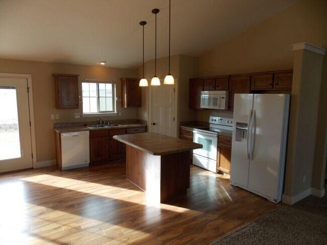 Foto del edificio - 3 bedroom in Billings MT 59106