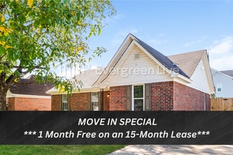 Building Photo - 261 Gracewood St