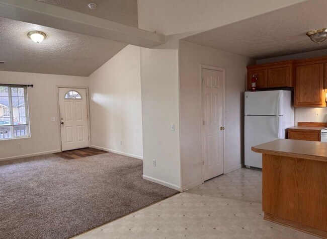 Foto del edificio - 655 Arthur Ave