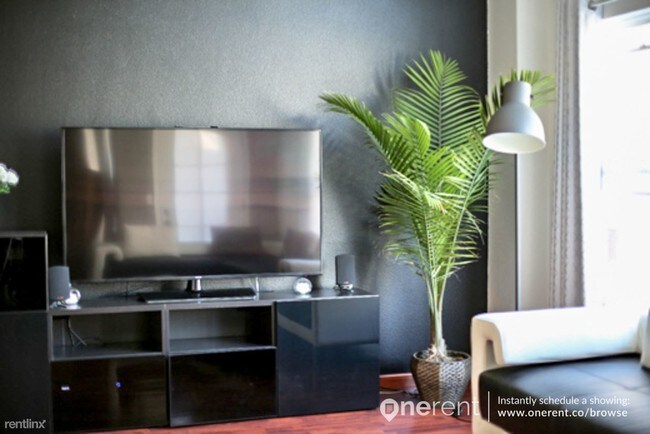 Foto del edificio - 425 Stoneridge Ln