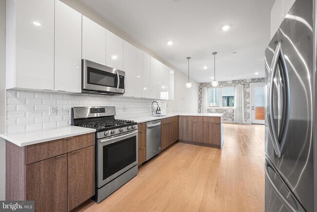 Foto del edificio - 1839- Blair St