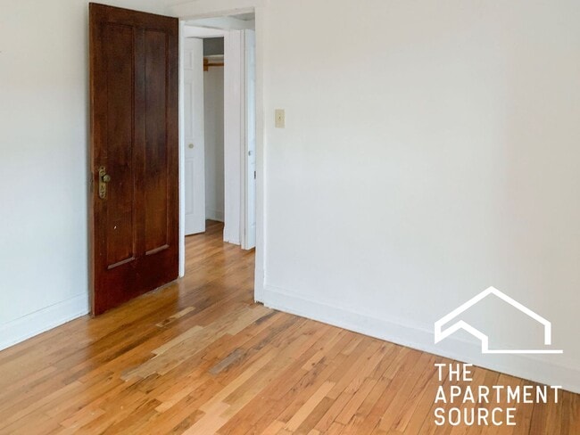 Foto del edificio - 3523 N Broadway St